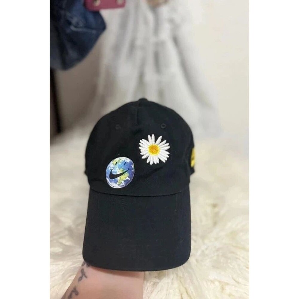 Nike Have a Nice Day Black Daisy Smiley Face Dad Hat Cap #037